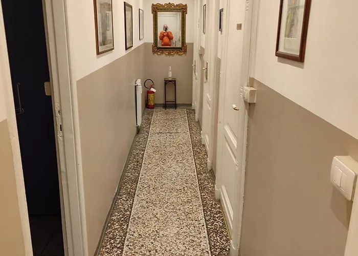 La Briosa Nicole Pensión Génova